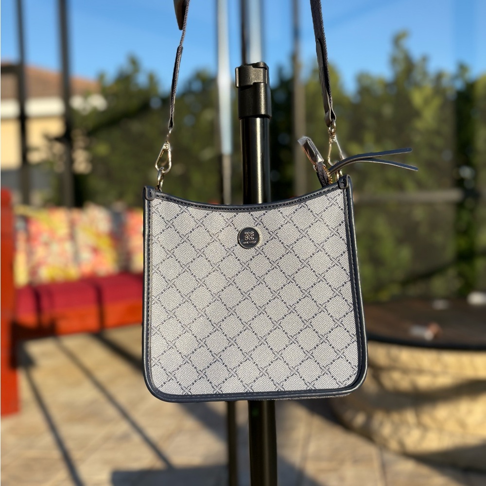 NWOT Nine West Nalini Medium Swing Blue Crossbody Bag | w/ Credit Card Holder | - Picture 3 of 16